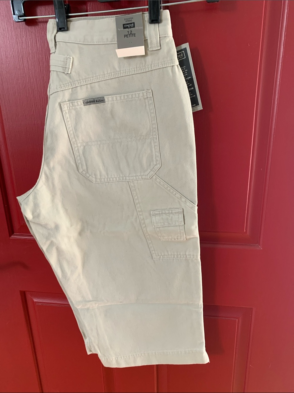 Lee Women's Light Beige Cargo Capris